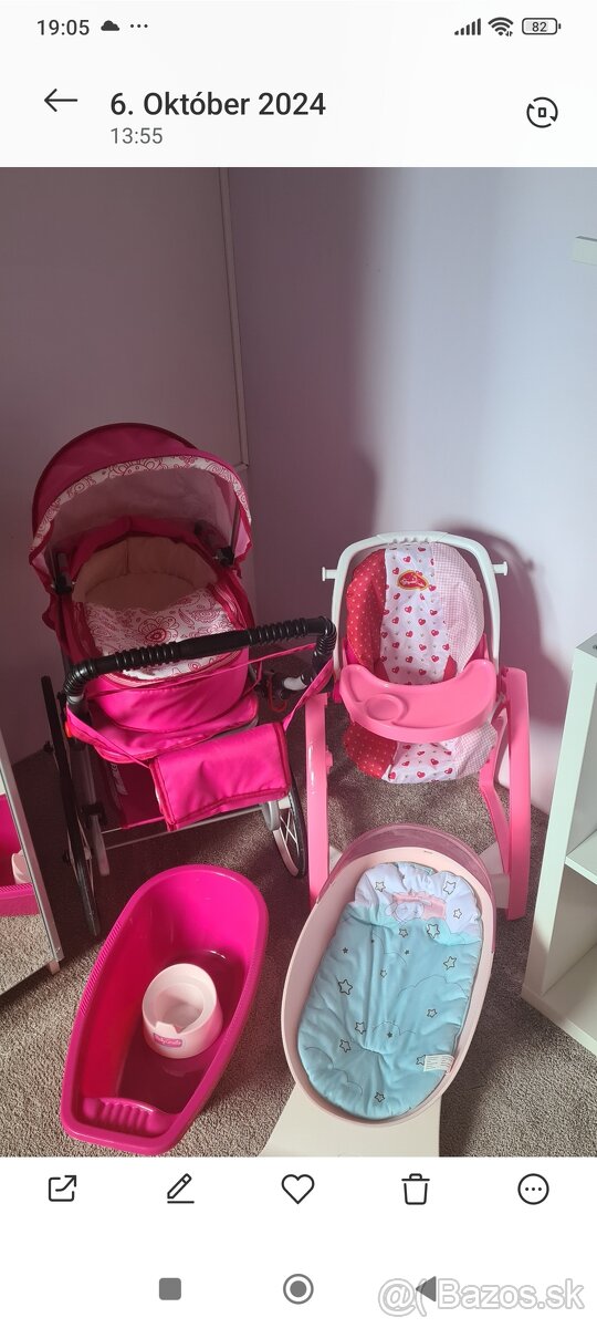 Kočík pre bábiky s doplnkami