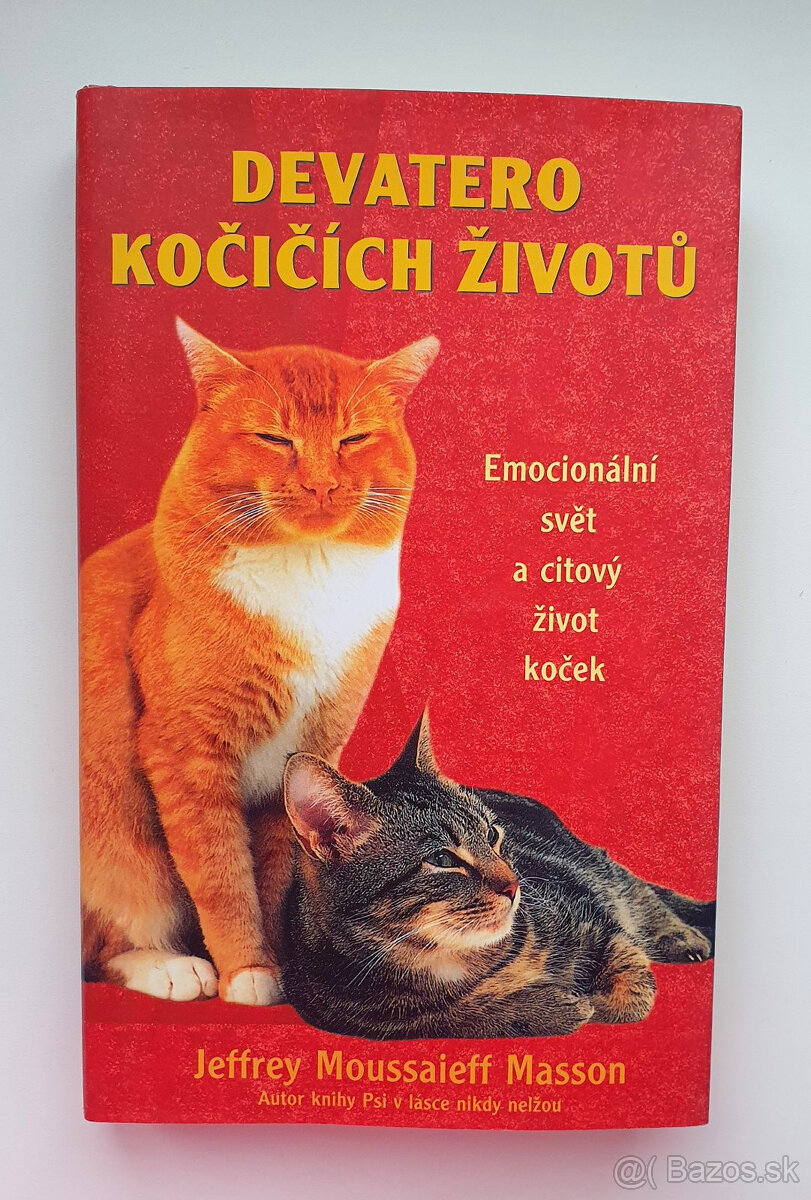 Deväť mačacích životov.