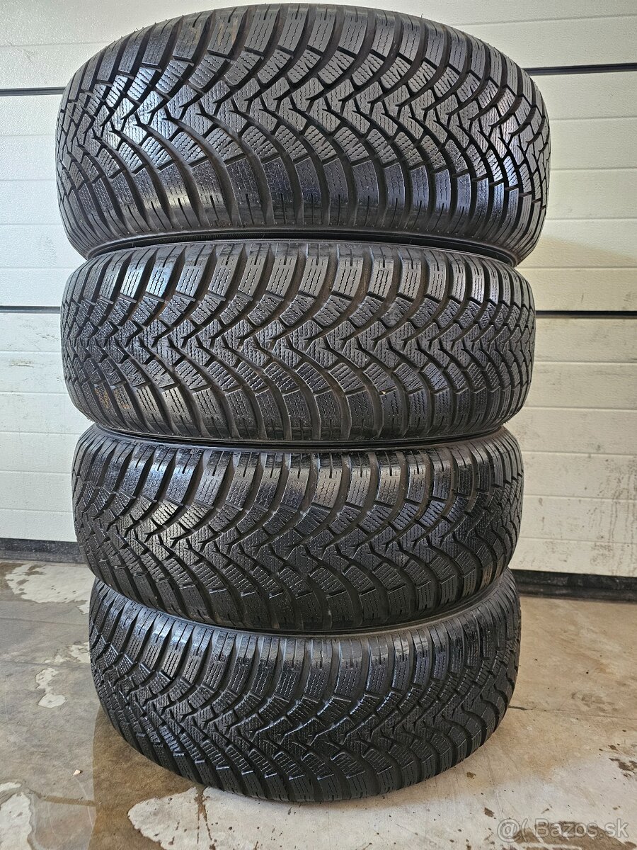 Zánovné Zimné Pneu Falken 225/60 R18