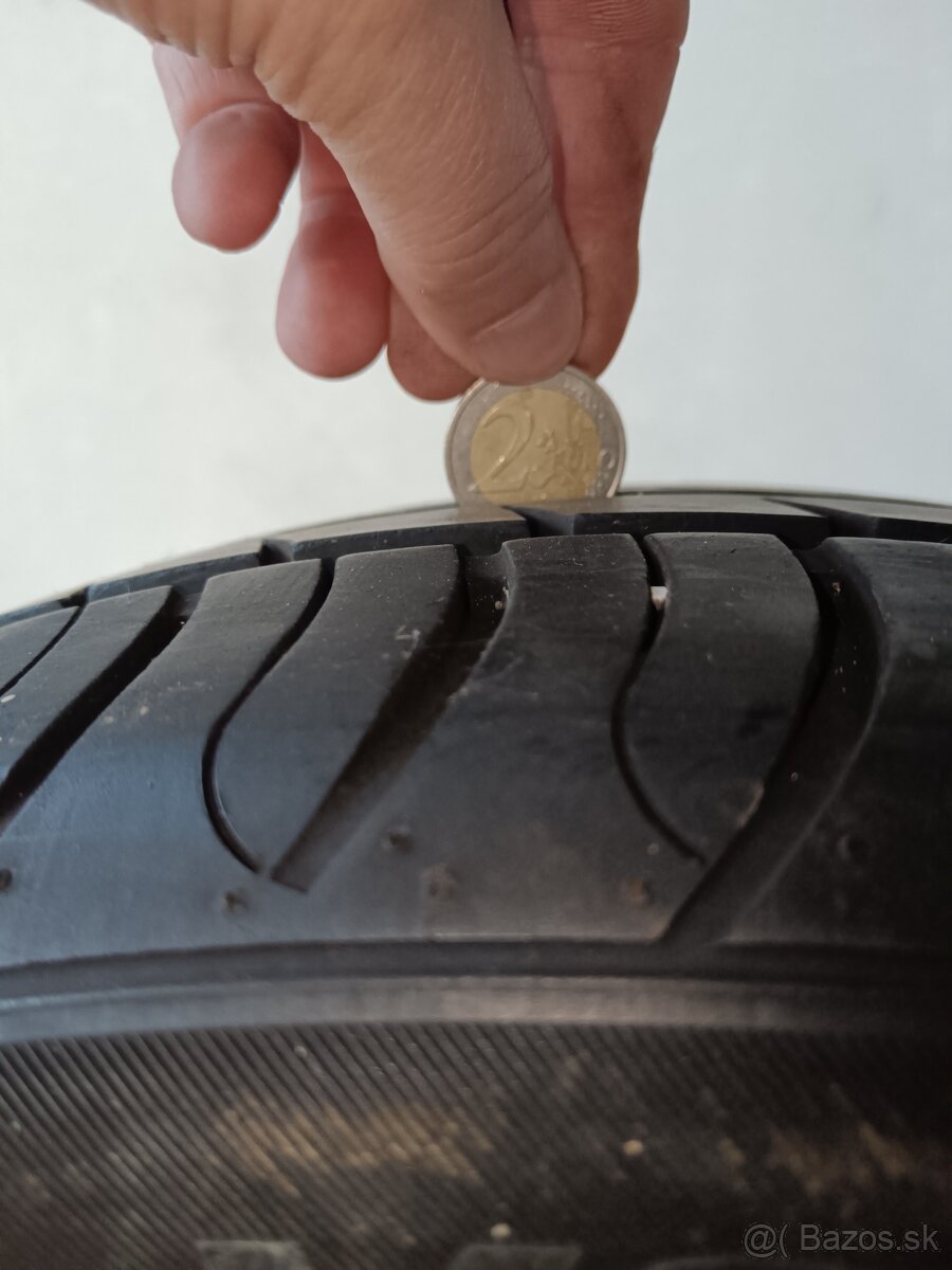 Predám letnú gumu 1ks, 205/55R16