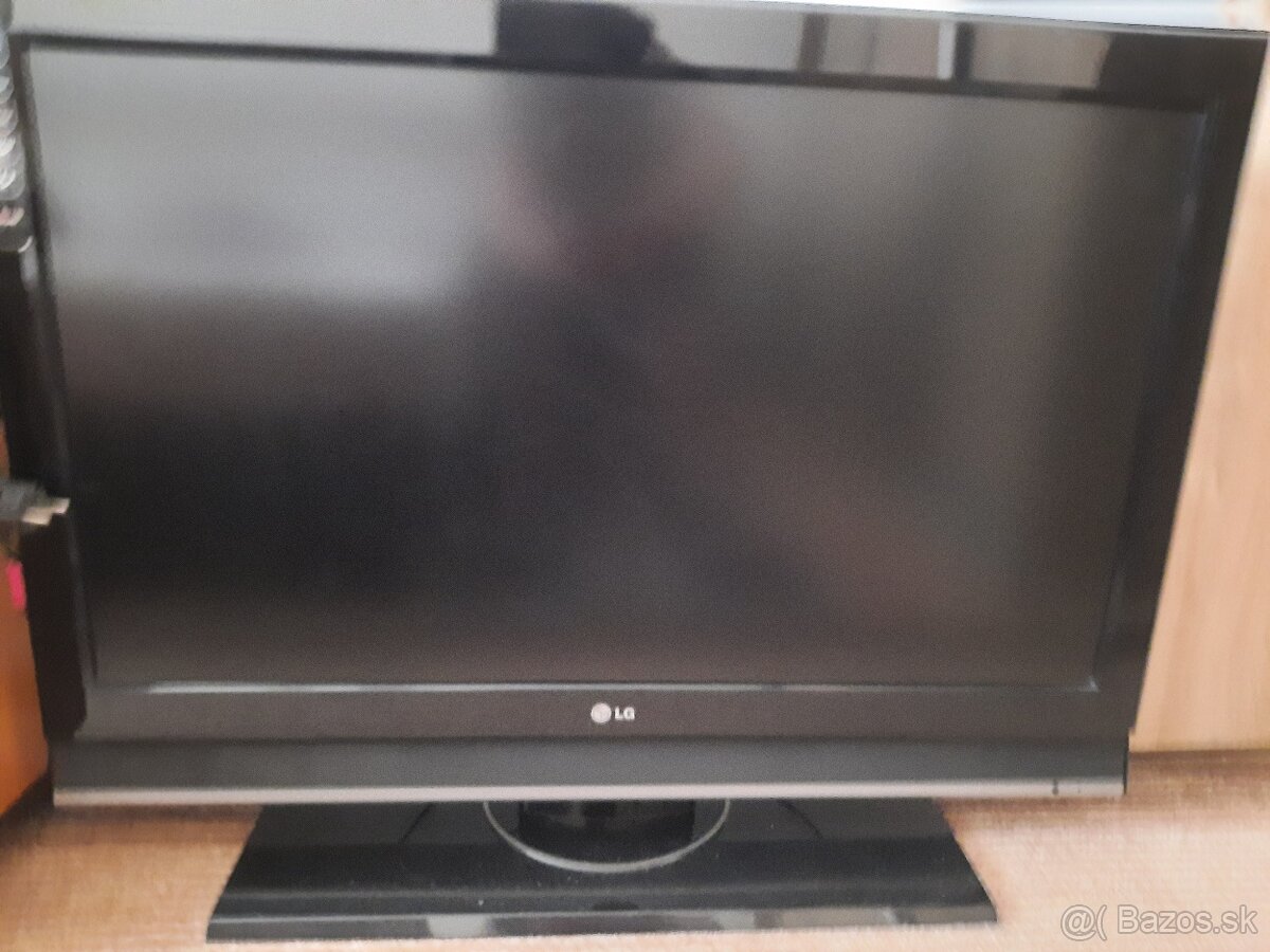 Predám televízor