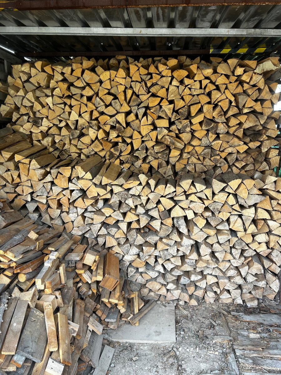Palivové drevo-tvrdé,štiepané