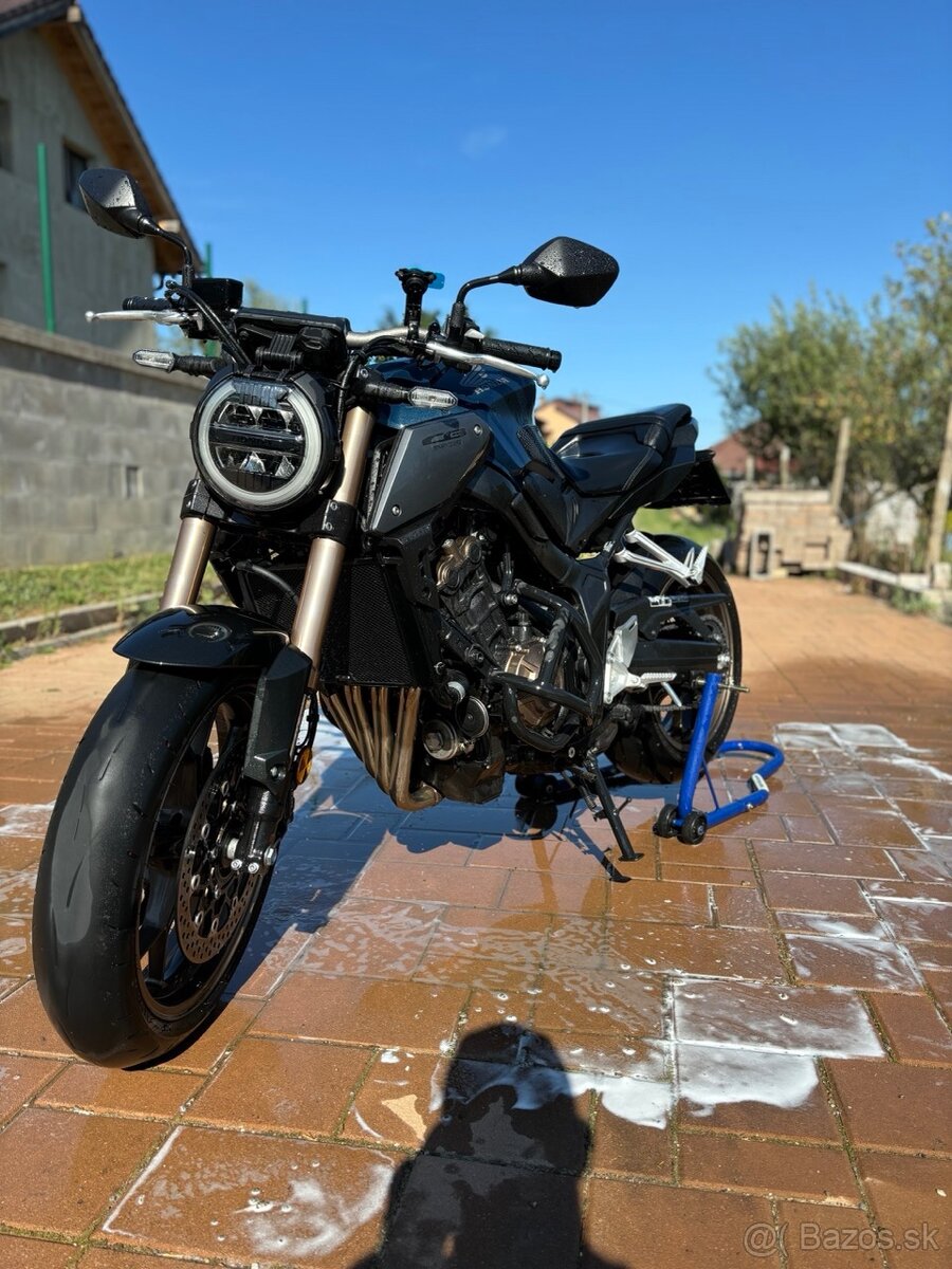 Honda CB650R 2023