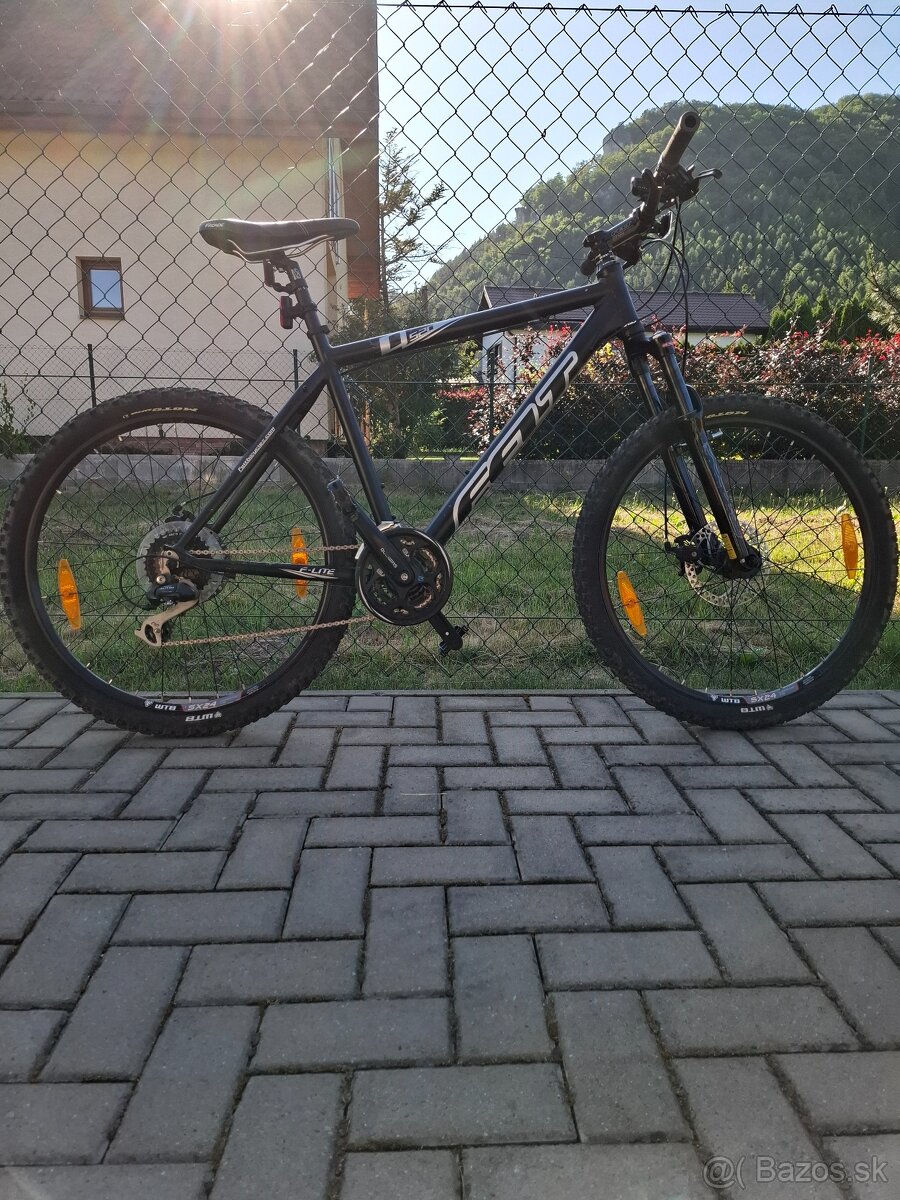 Bicykel Felt