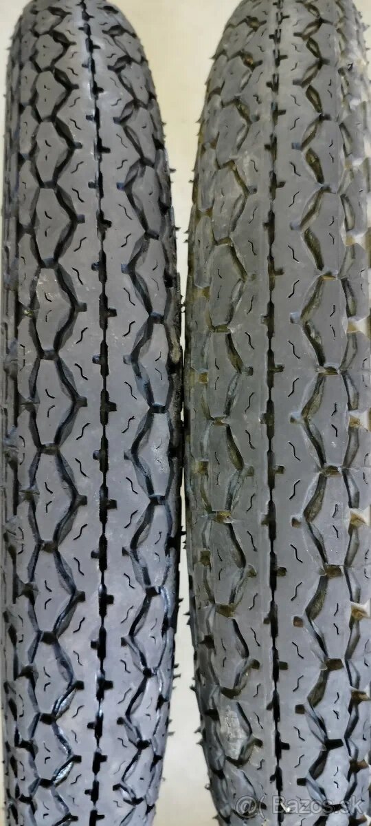 2 motorkové pneumatiky 2,50-16 Dunlop