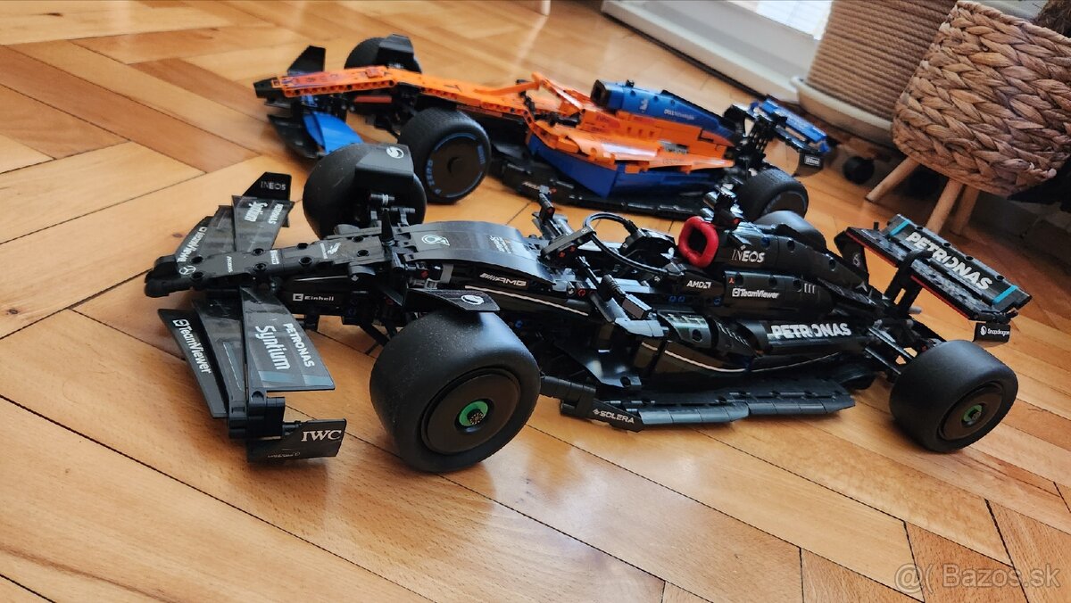 Mercedes-AMG F1 W14 E Performance, McLaren Formula 1™