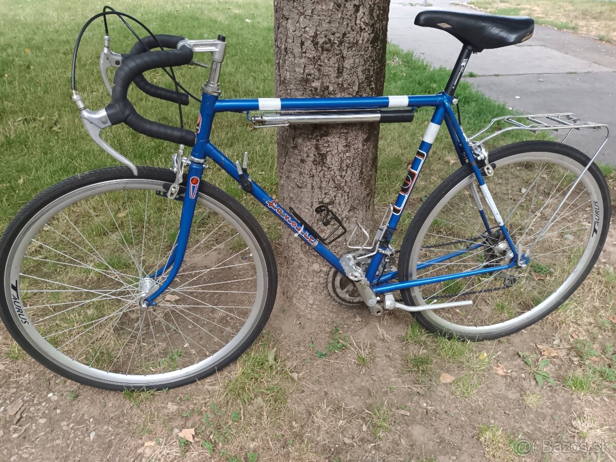 Bicykel Favorit