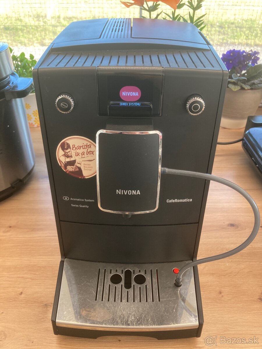 Nivona 758