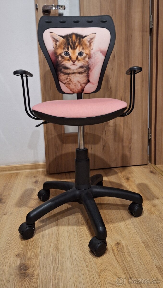 Detská otáčacia stolička