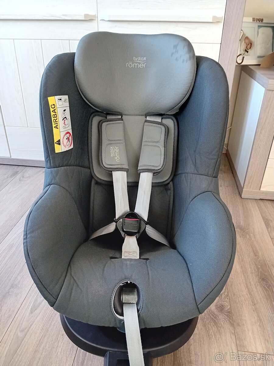 Britax Römer Dualfix autosedacka s isofixom