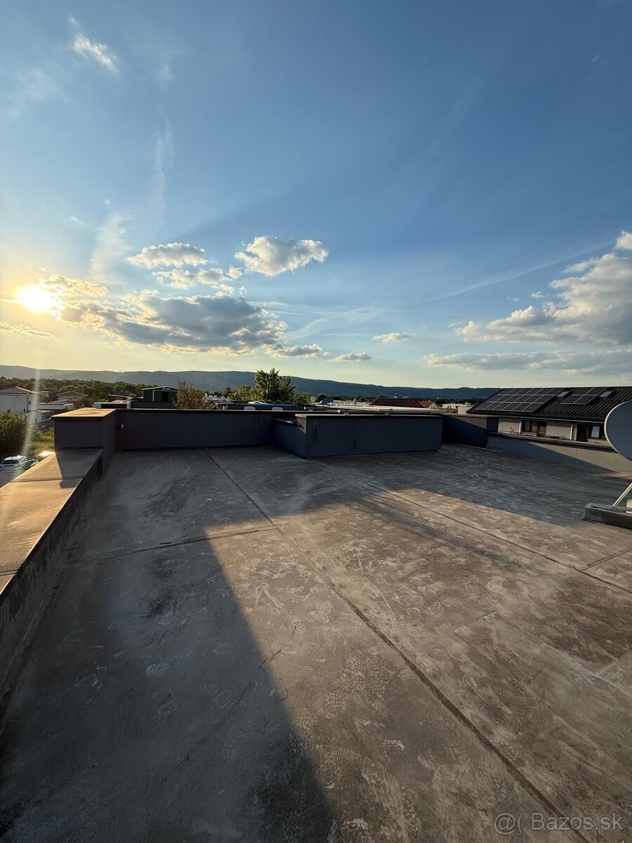 172m2 interiér a exteriér