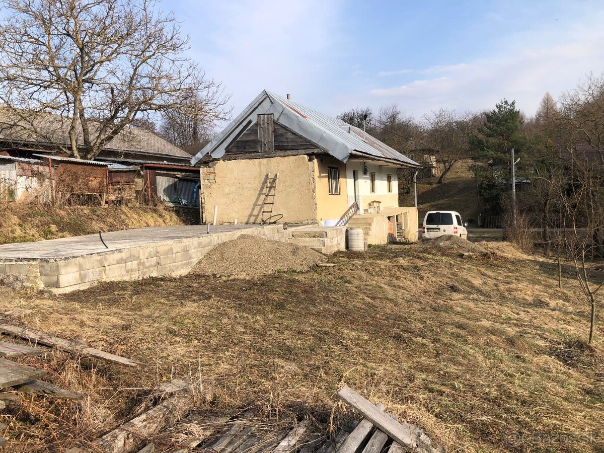 Chalupa na romantickom mieste