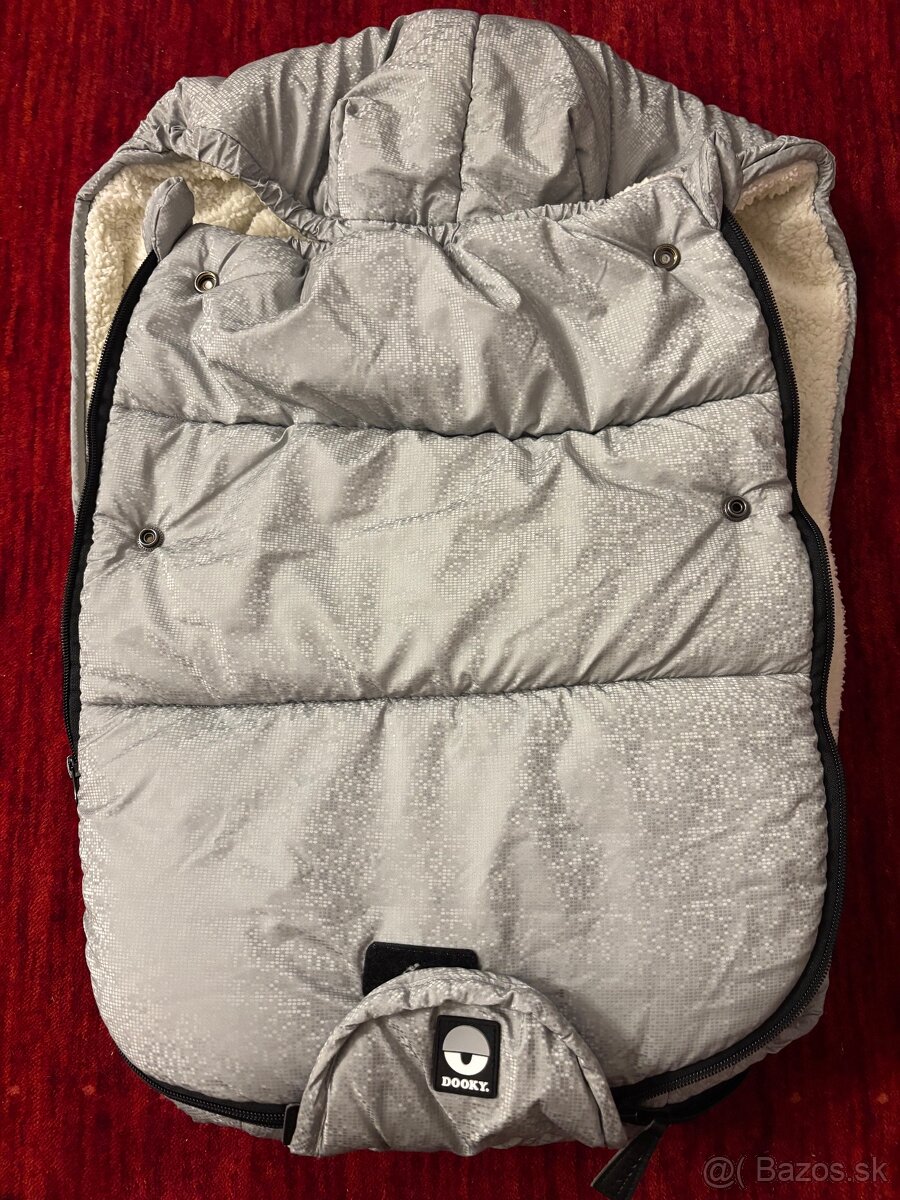 Fusak do autosedačky/ vajíčka+overal,oblečenie