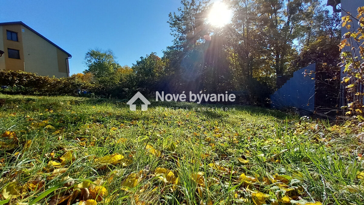 Vzácny pozemok blízko centra mesta Humenné