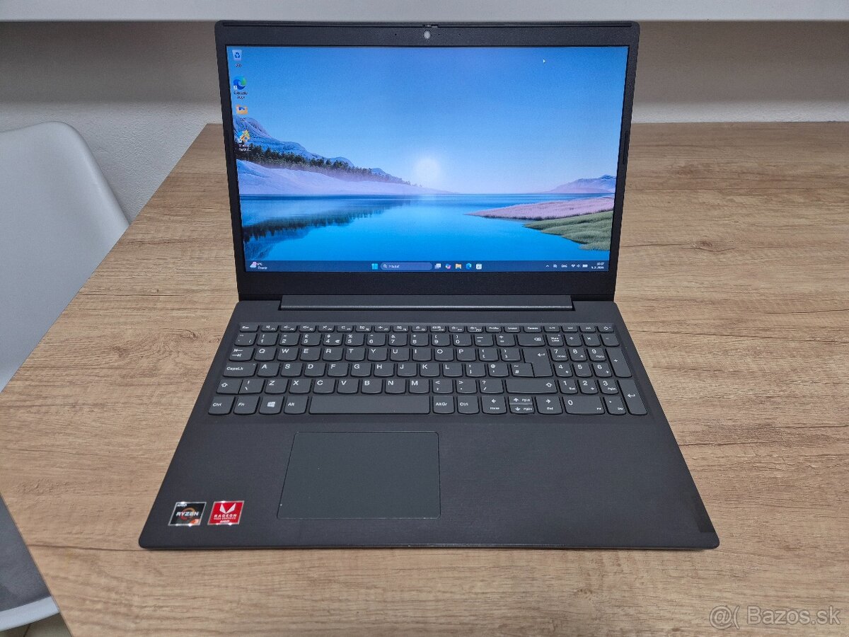 Lenovo V155-15API /AMD Ryzen 3-3200U/8GB RAM/FHD/SSD+HDD