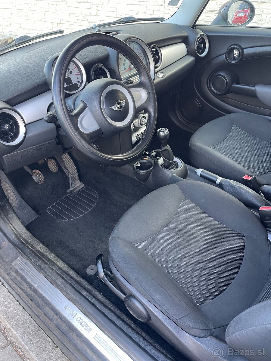 Mini Cooper 1.6 88kw R56