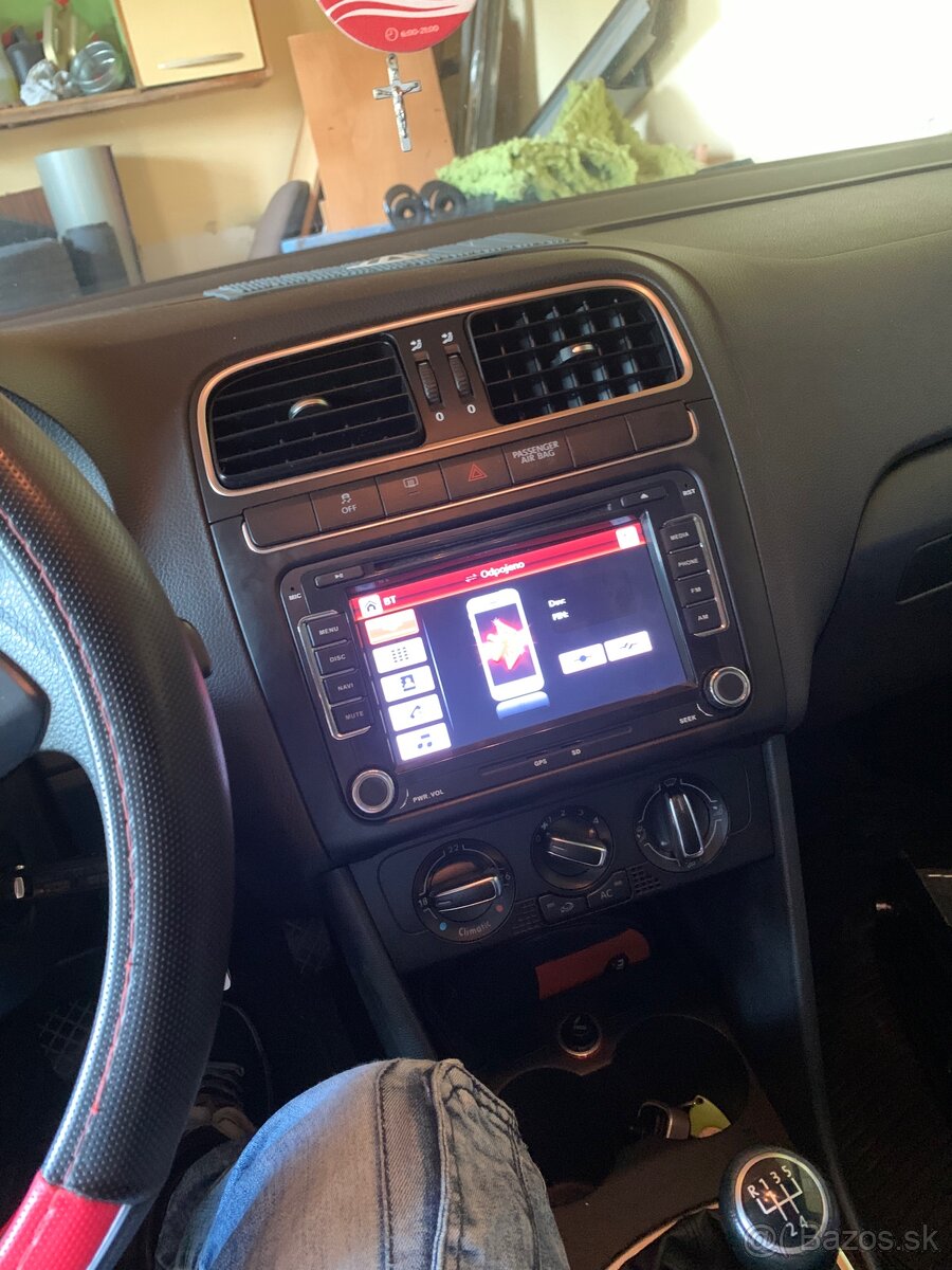 2Din rádio VW, škoda
