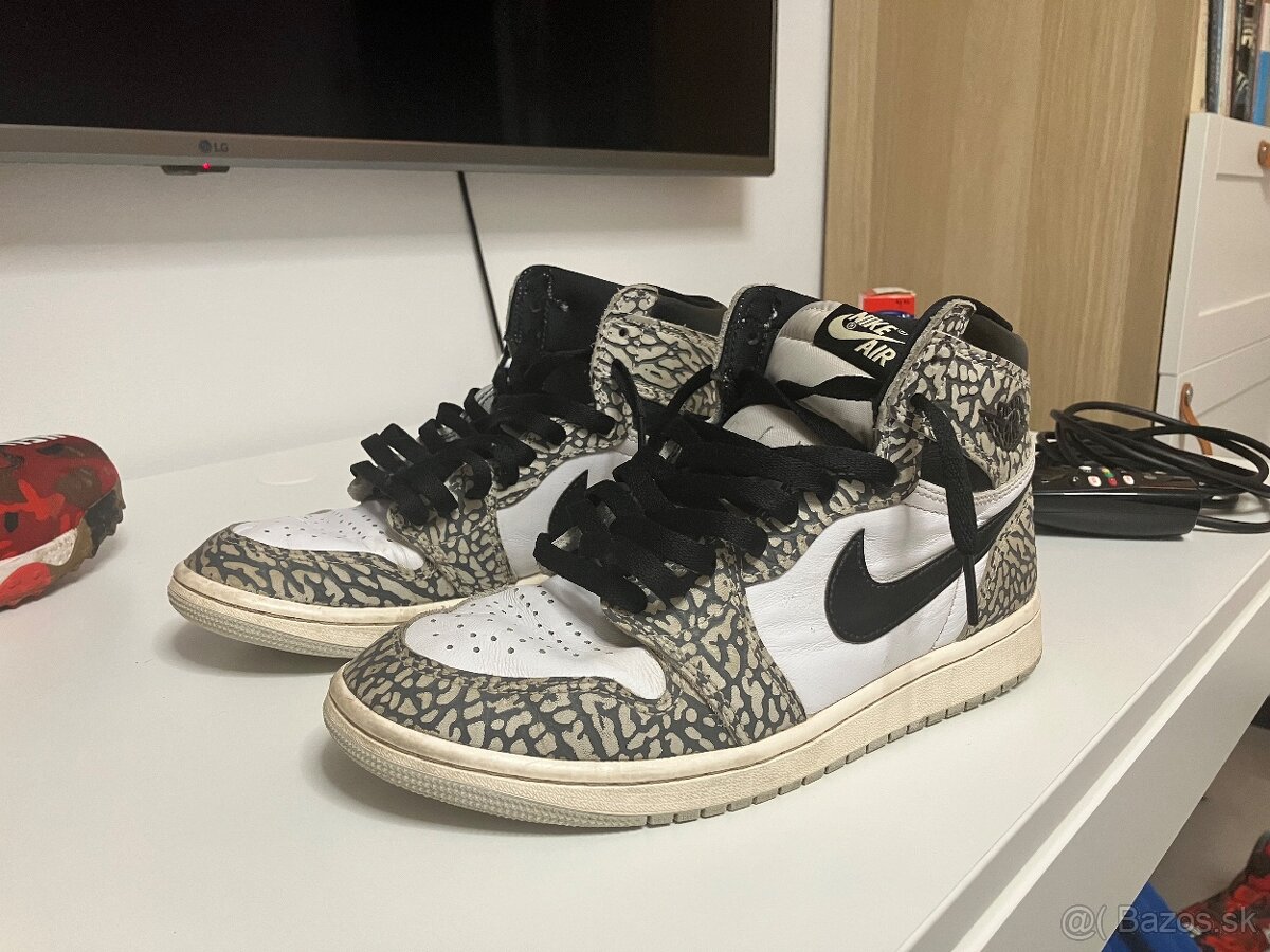 Jordan 1 white cement