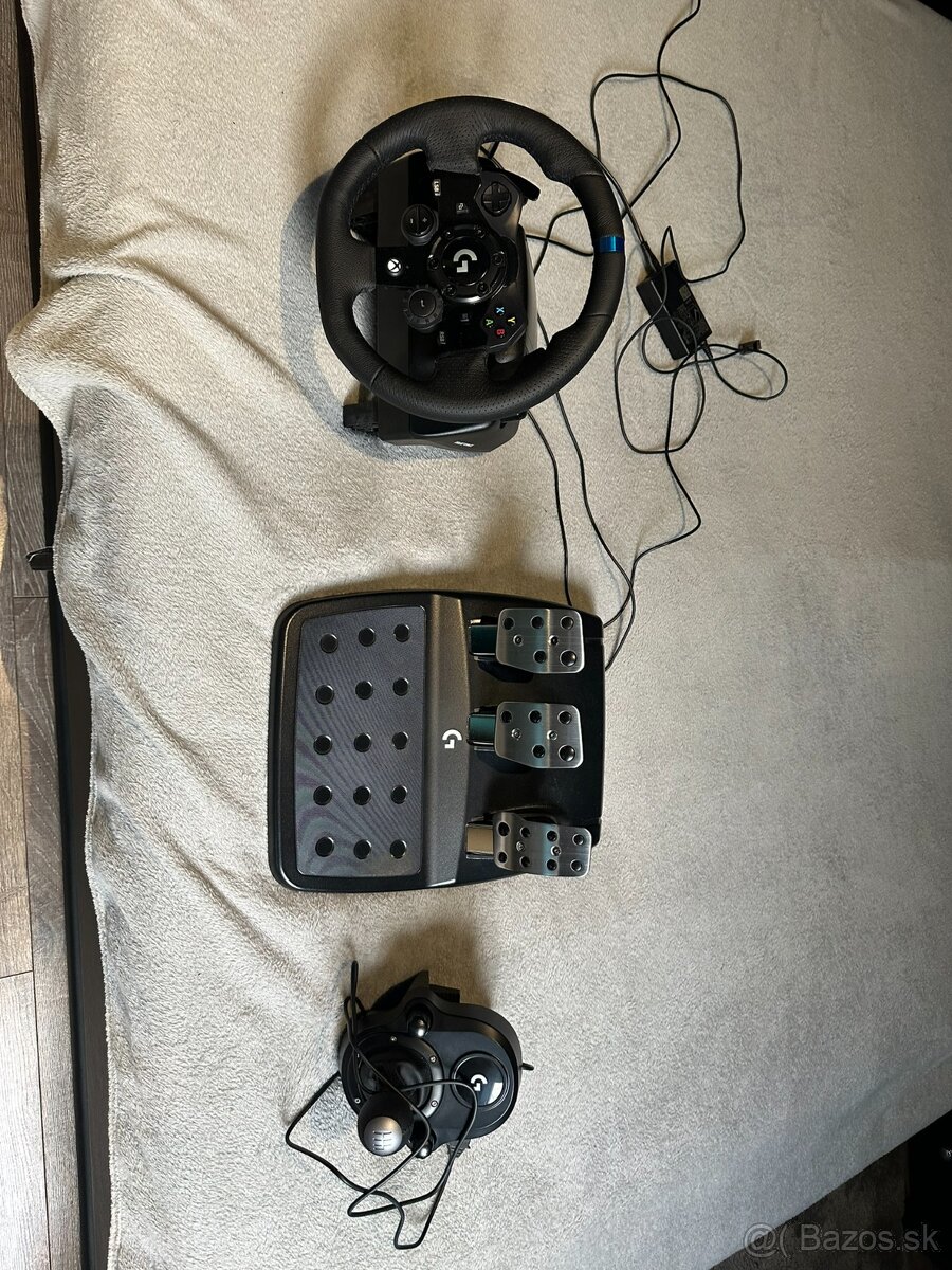 Logitech G923+logitech Driving Force Shifter