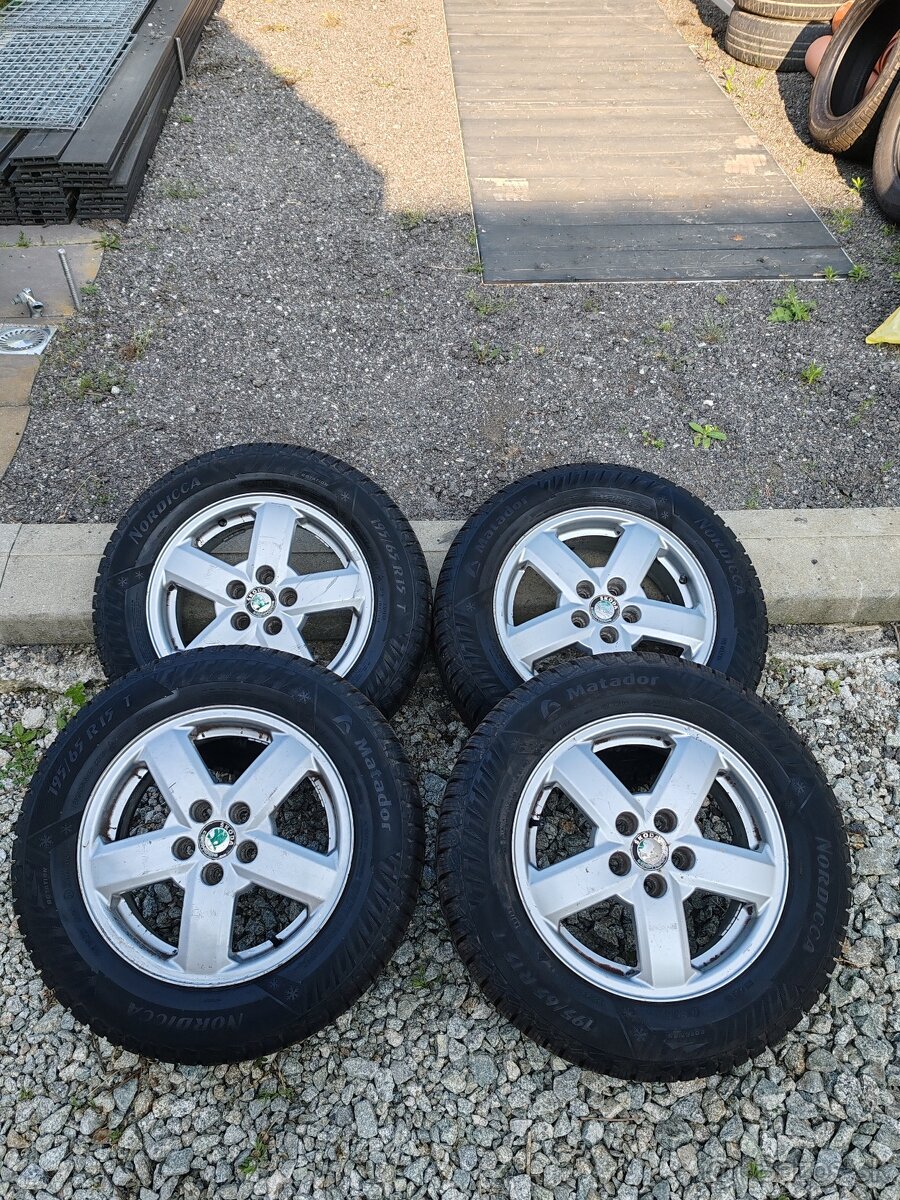 Skoda R15 disky 5x100