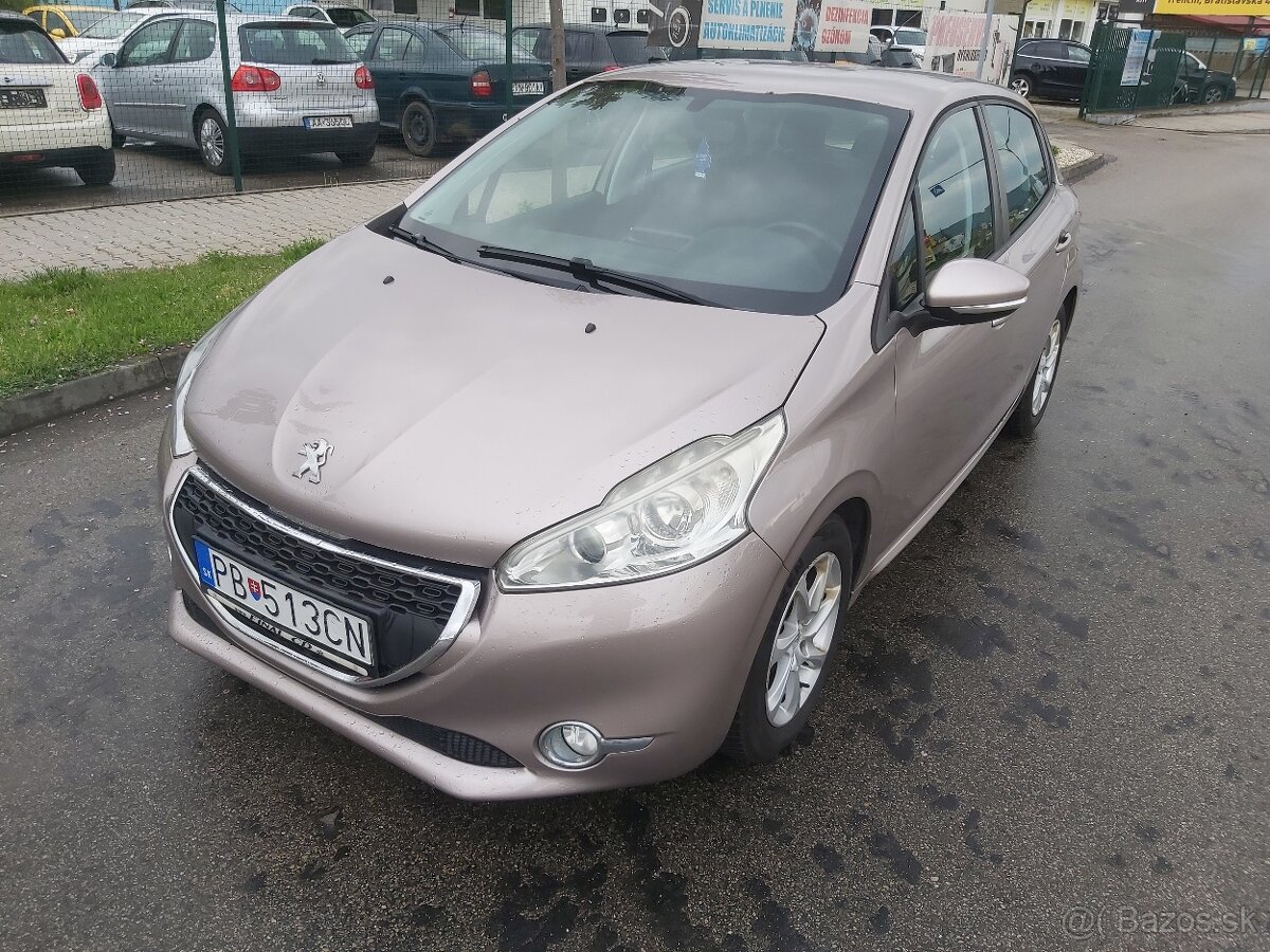 Peugeot 208 1.4 Vti Allure