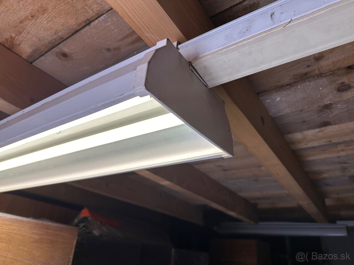 Predám svetla Philips