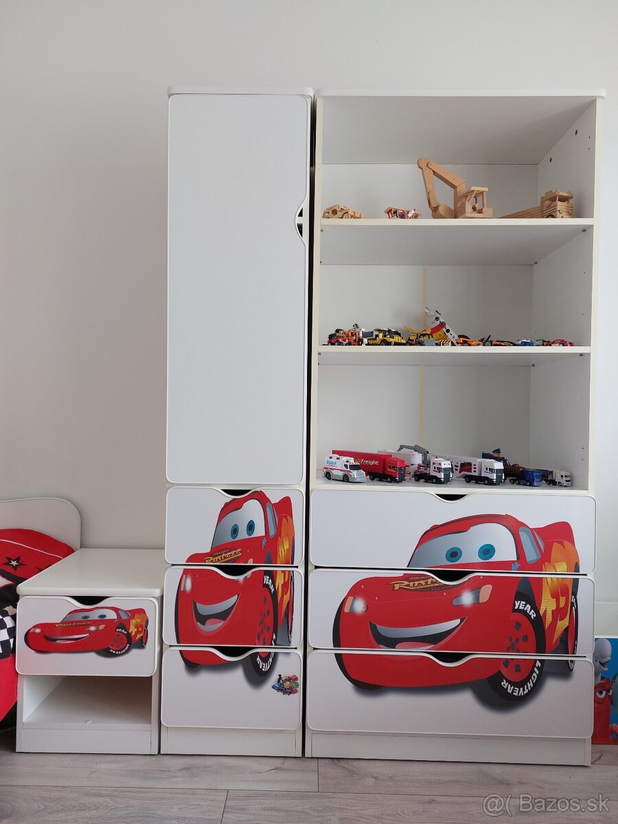 Skrine a nočný stolík Cars McQueen