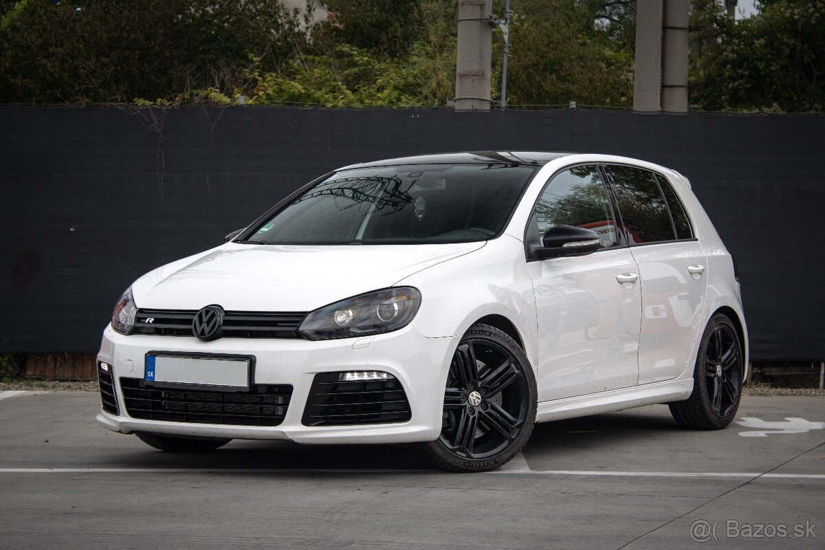 Volkswagen Golf 2.0 6R TFSI 270k R 4-Motion