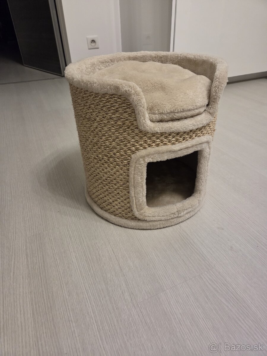 Odpočívadlo - škrabadlo pre mačku