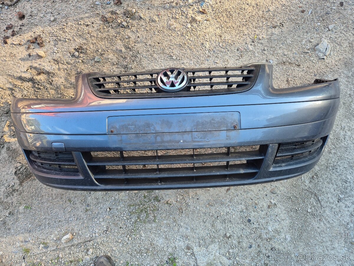 Predám predný nárazník na Volkswagen Touran mk1 - S MASKOU-