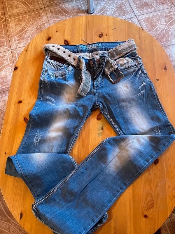 Dámske rifle Amore s opaskom