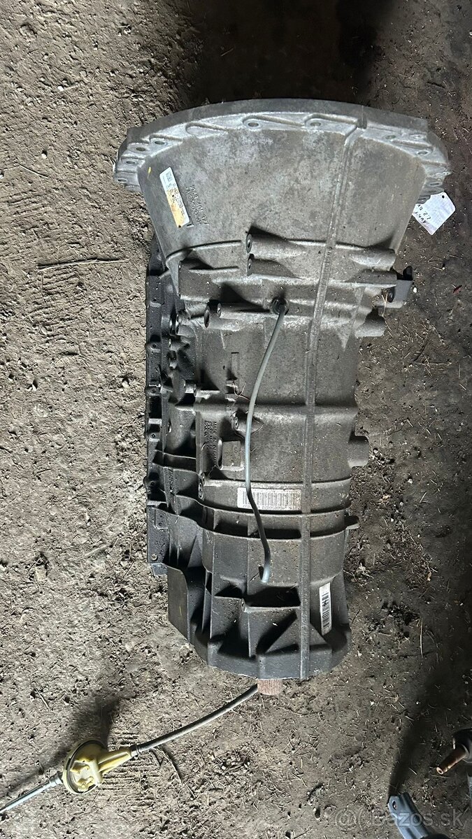 Range Rover sport 3.0 D AH42-7000-BE prevodovka