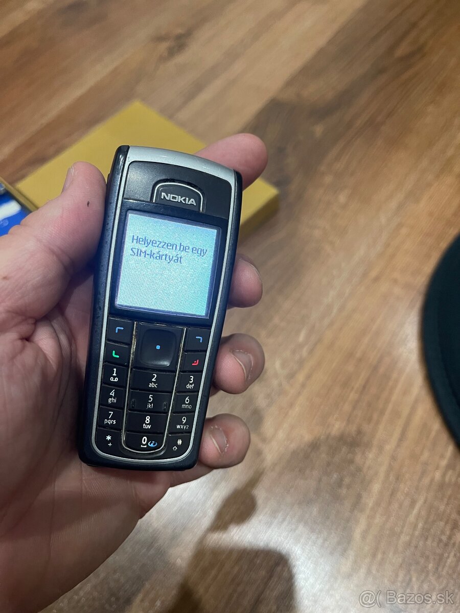 Nokia 6230 na diely