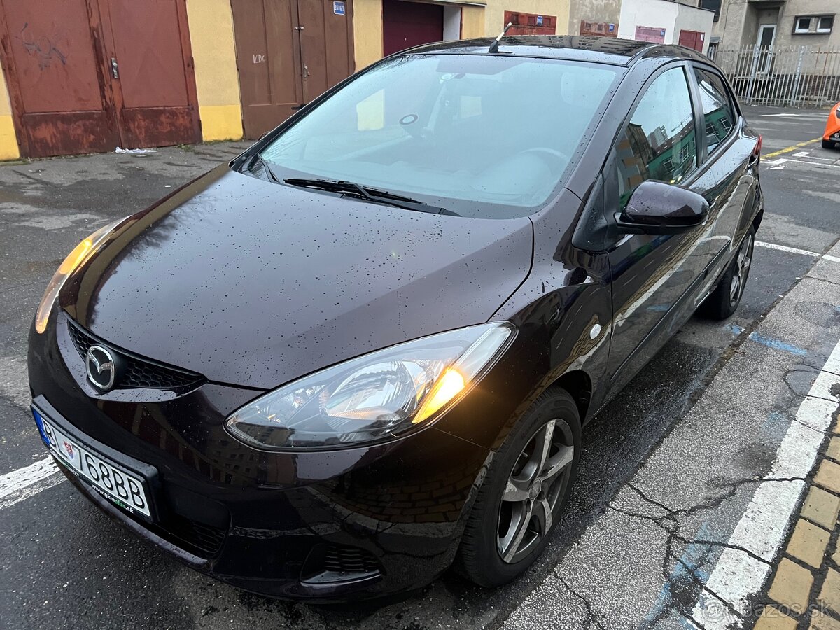 Mazda 2