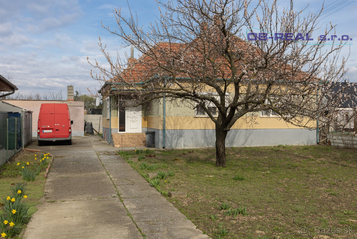 REZERVOVANE_Veľká Mača: Predaj 3izb RD 126m2 všetky siete, p