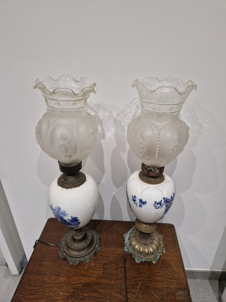 3x lampa jedna nemá vrch