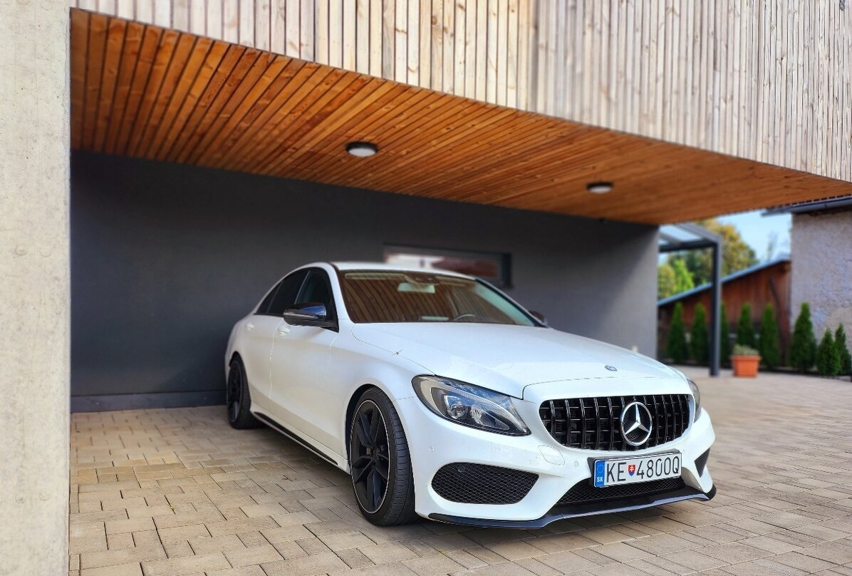 W205 C200d Amg SR