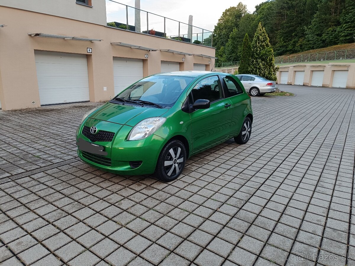 TOYOTA YARIS 1,0 BENZÍN, 51KW, 2008, PÔVODNÝ LAK