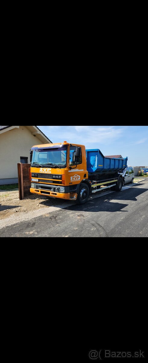 Hákovy nosič kontajnerov