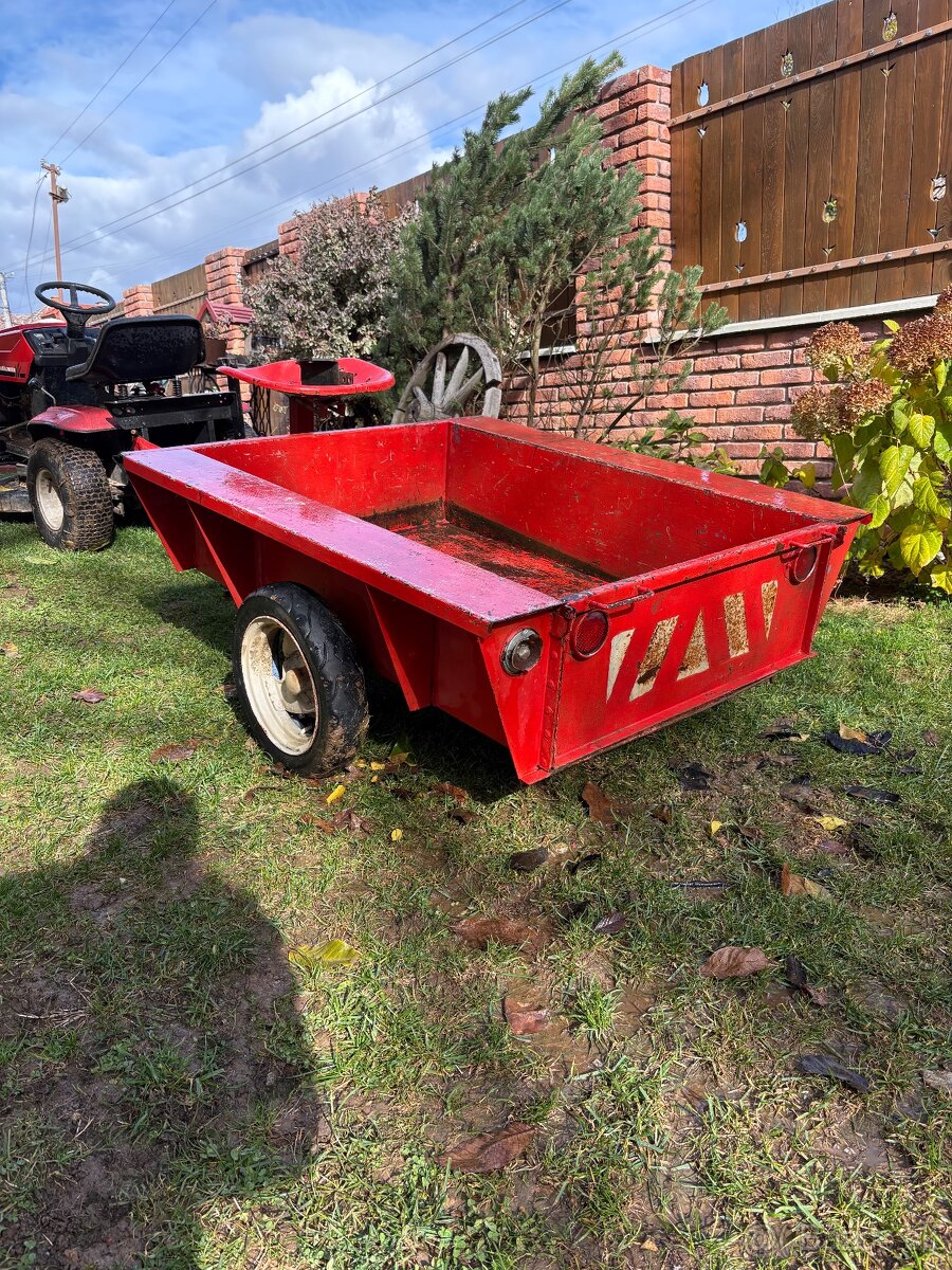 Predam vozik za kultivator