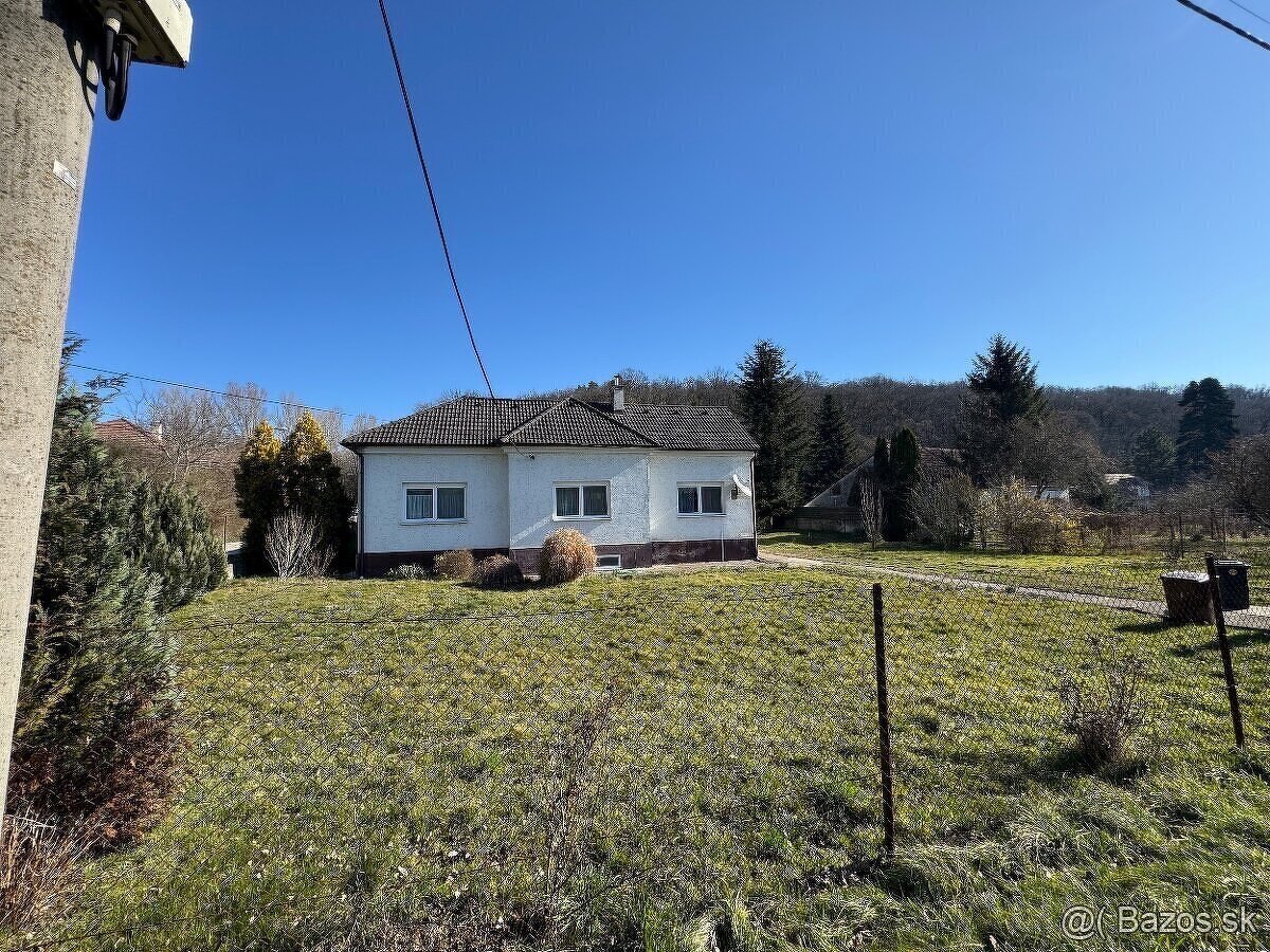 PREDÁME RODINNÝ DOM S VEĽKÝM POZEMKOM-LAMAČ
