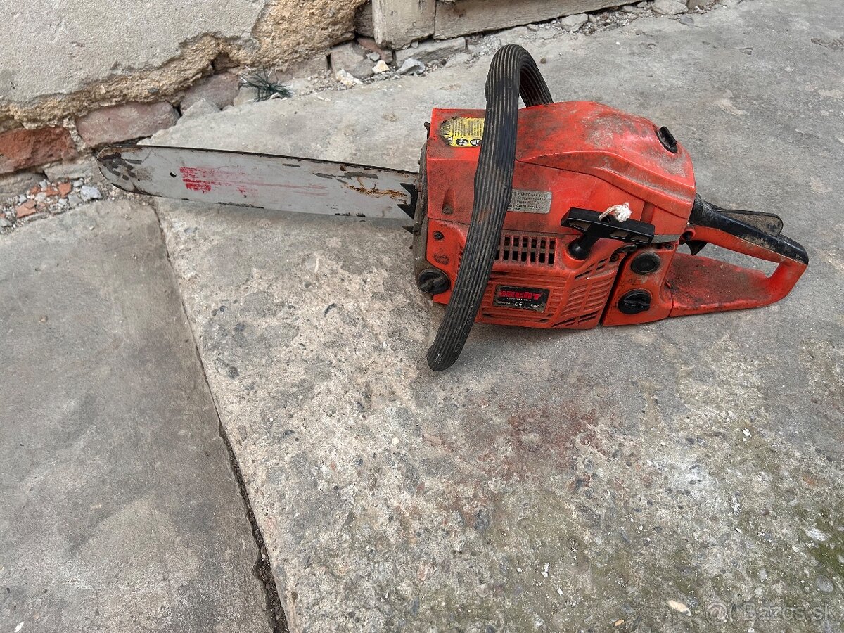 Predám motorovú pílu hecht