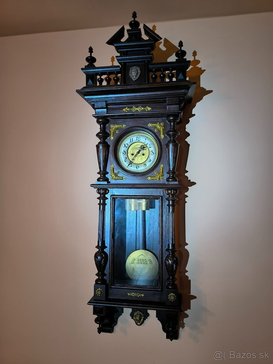 starožitné dvojzávažové hodiny