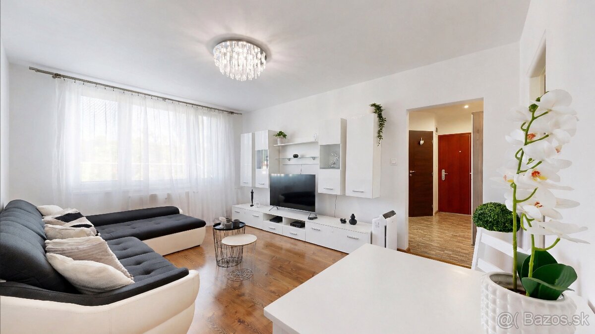 2-izbový byt, 48 m² · Nad jazerom