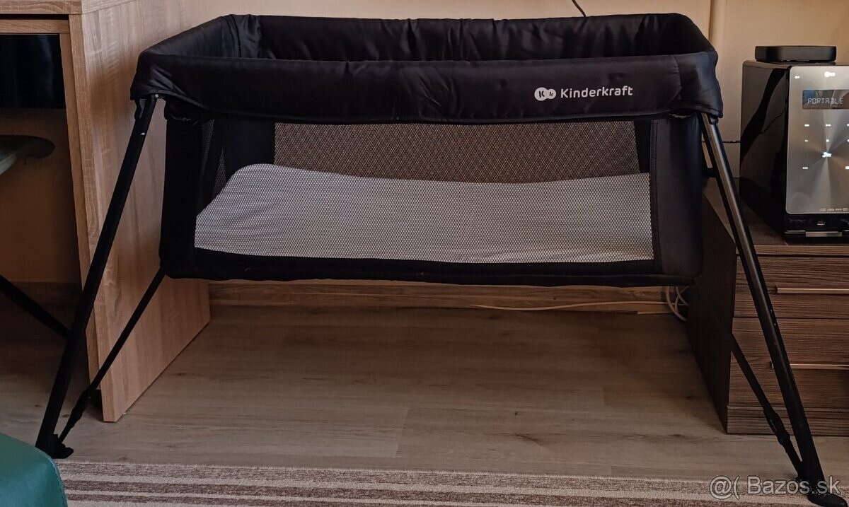 Skladateľná cestovná detská postieľka Kinderkraft