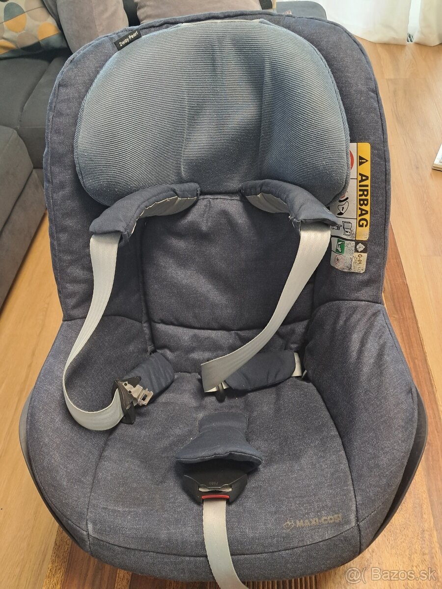 Autosedacka Maxi Cosi 2Way pearl + Zakladna 2way Fix