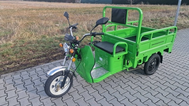 ELEKTRICKÁ NÁKLADNÍ TŘÍKOLKA ADVENTO MAXI SPZ