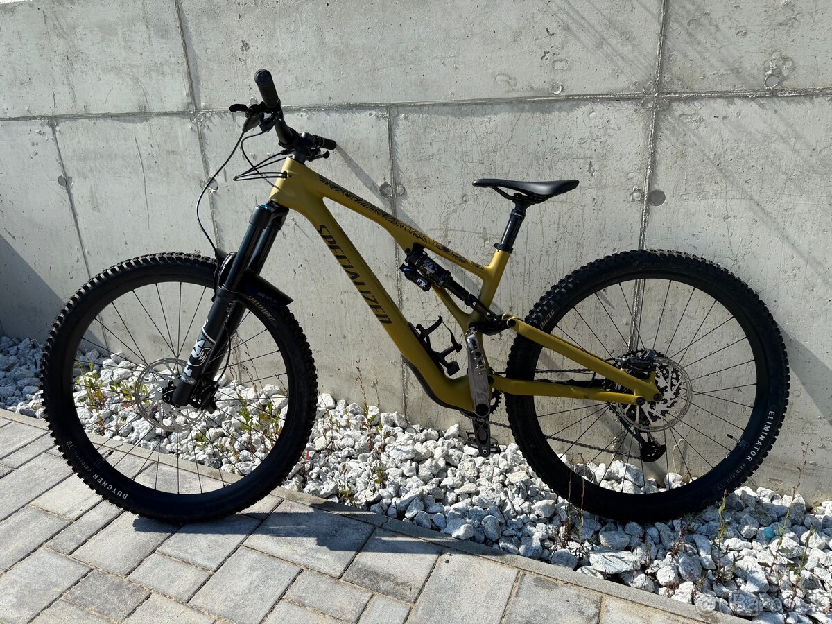 Specialized Stumpjumper Evo Comp 2023 carbon