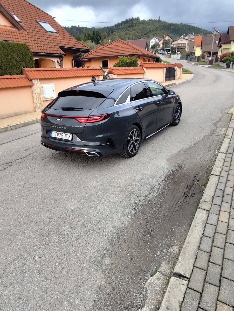 Kia ProCeed 1.4 T-GDi GT-Line automat