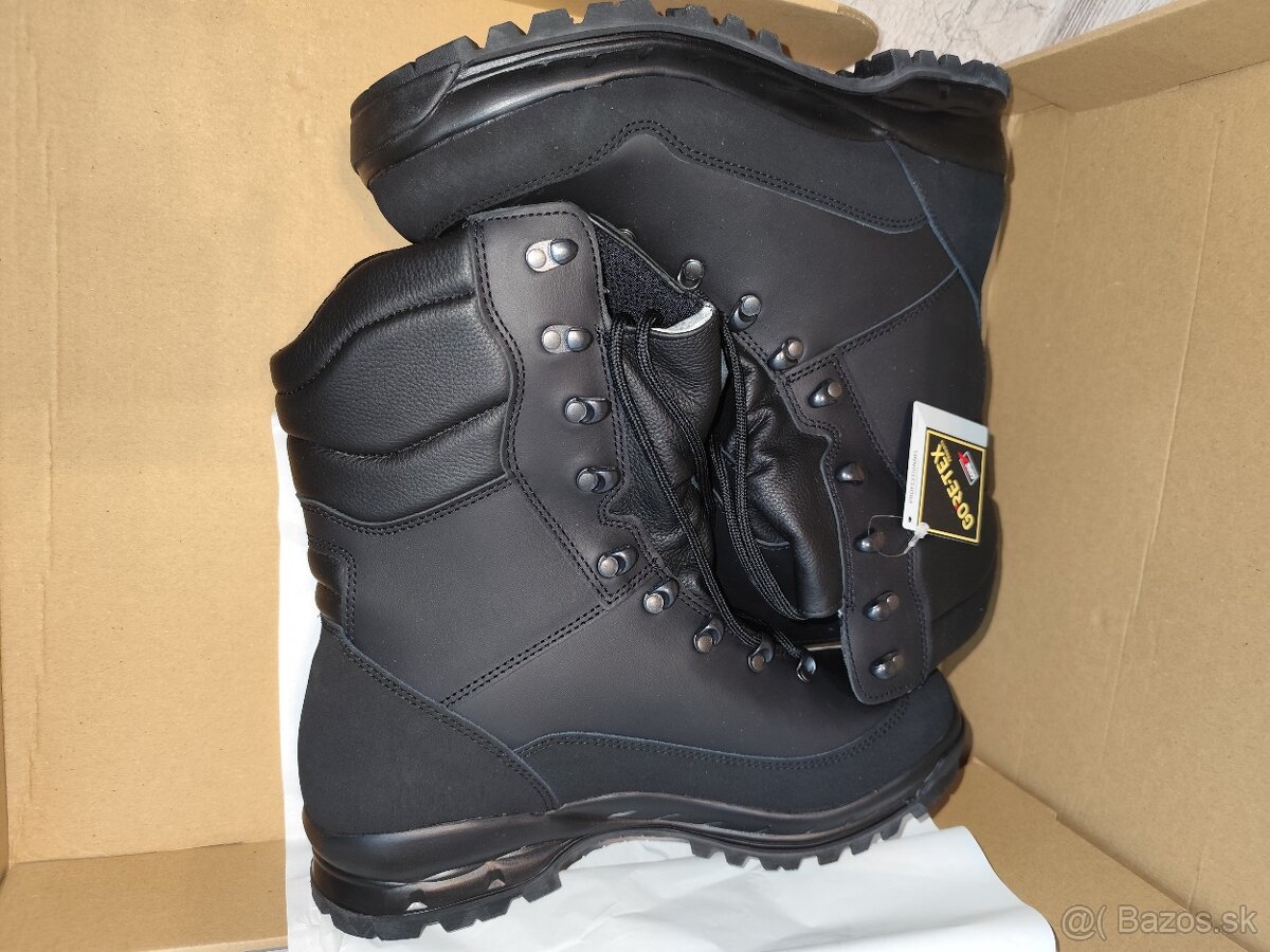 Zimne kanady Gore-Tex v 45-46 nove s visackou